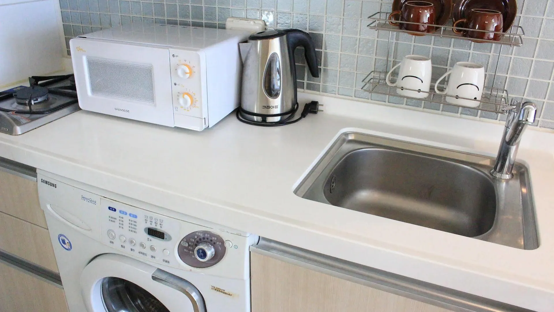 Incheon Airportel 2*,